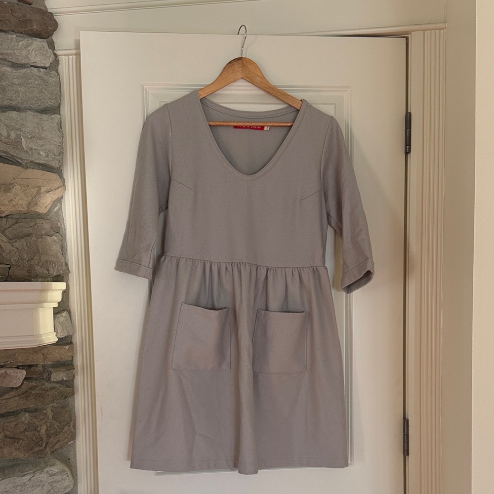Pyne & Smith grey wool dress. Size small